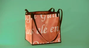 Economie circulaire : recyclage de kak&eacute;monos en sac